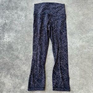 Lululemon Floral Lace Wunder Under Tights Womens 4 Athletic Cropped Performance